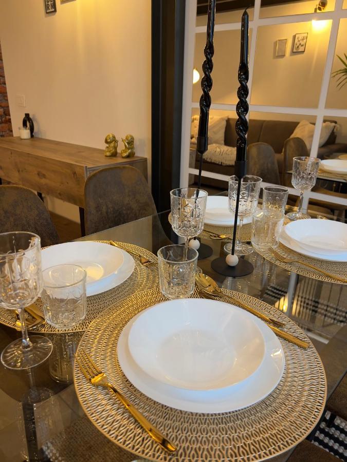 Regina Milano In Porta Romana 3 - Sky Tv, Wifi & Breakfast Boxアパートメント エクステリア 写真