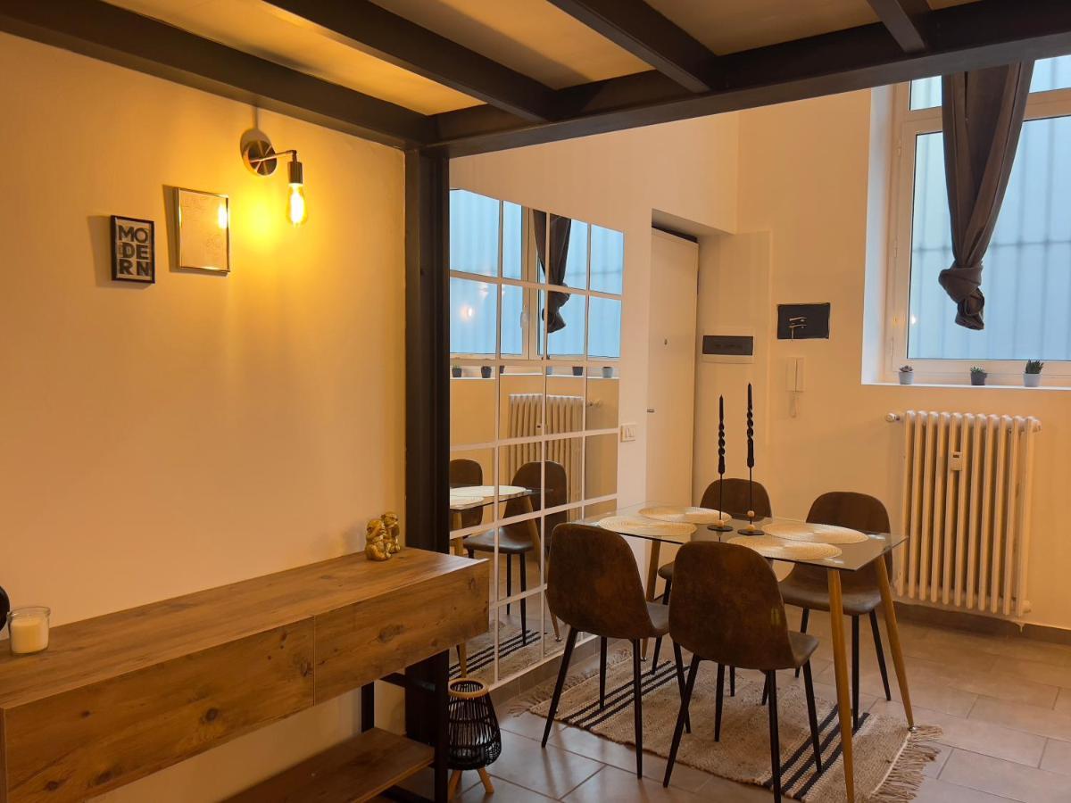 Regina Milano In Porta Romana 3 - Sky Tv, Wifi & Breakfast Boxアパートメント エクステリア 写真