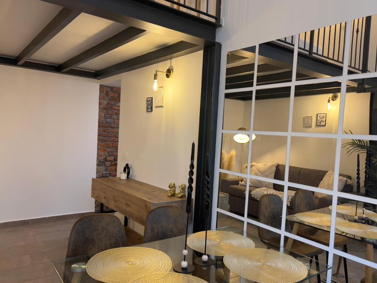 Regina Milano In Porta Romana 3 - Sky Tv, Wifi & Breakfast Boxアパートメント エクステリア 写真