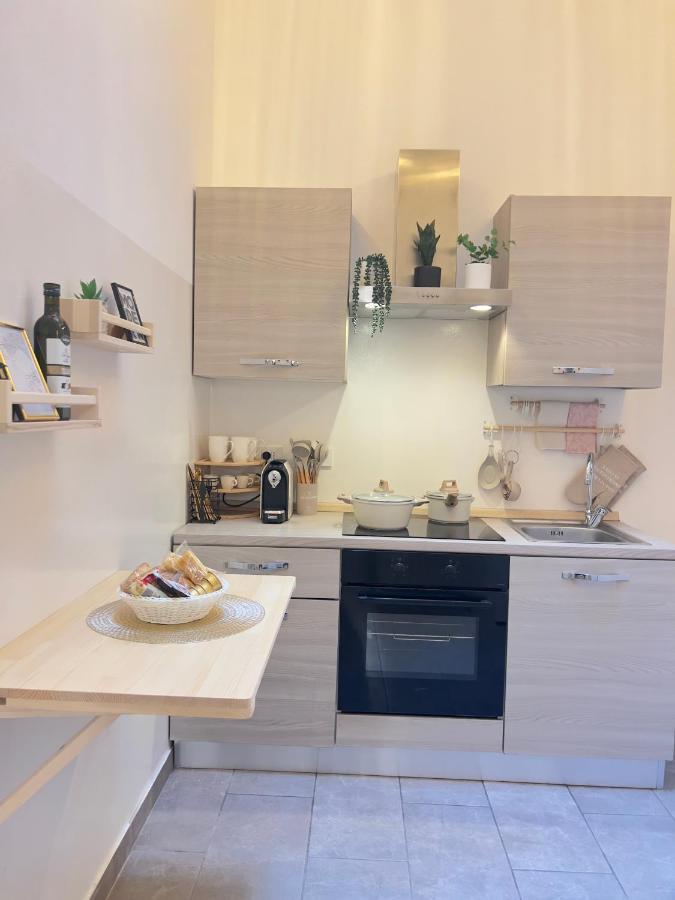 Regina Milano In Porta Romana 3 - Sky Tv, Wifi & Breakfast Boxアパートメント エクステリア 写真
