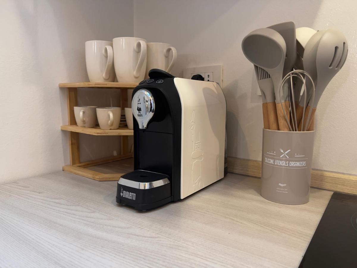 Regina Milano In Porta Romana 3 - Sky Tv, Wifi & Breakfast Boxアパートメント エクステリア 写真