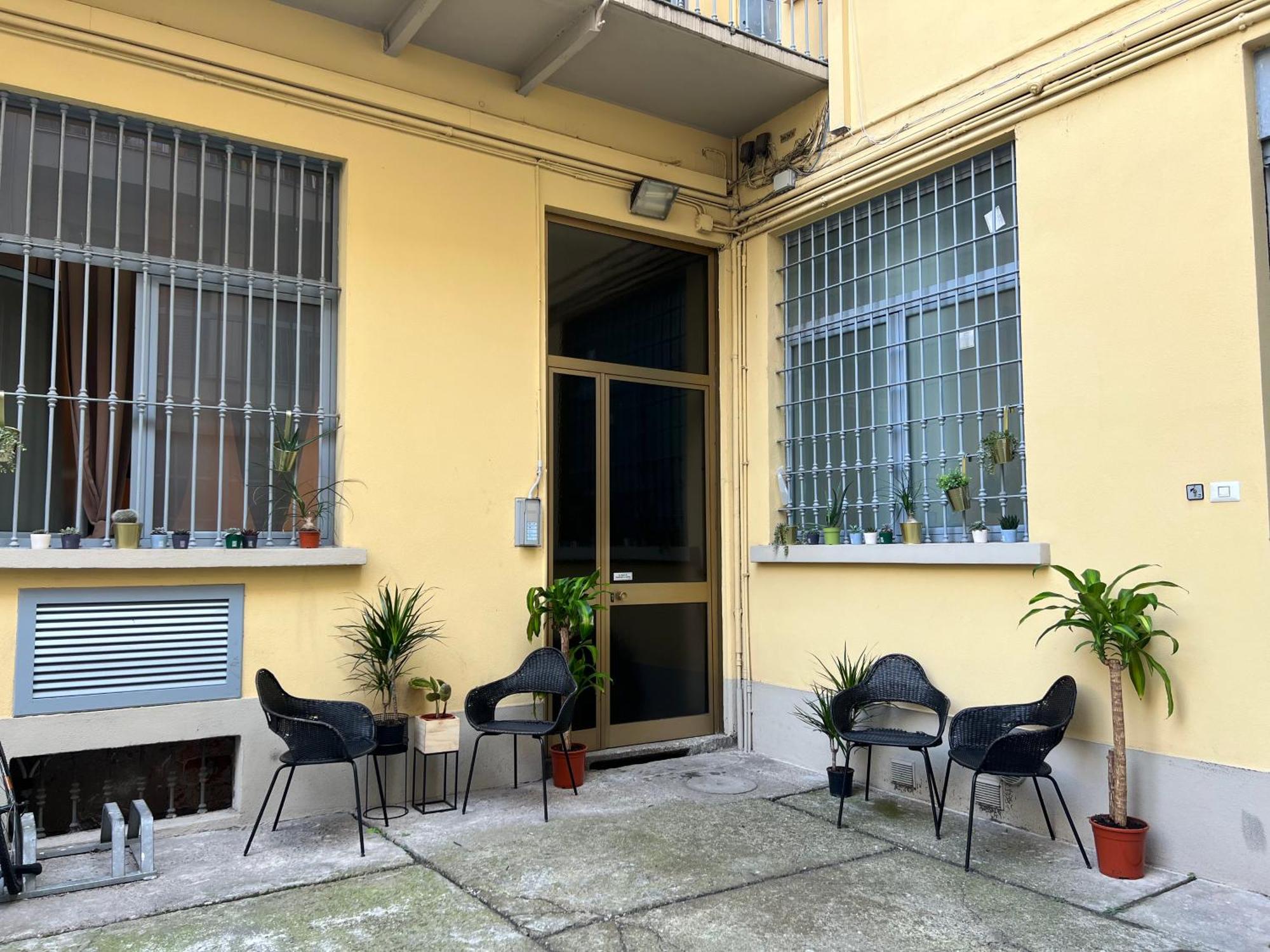 Regina Milano In Porta Romana 3 - Sky Tv, Wifi & Breakfast Boxアパートメント エクステリア 写真