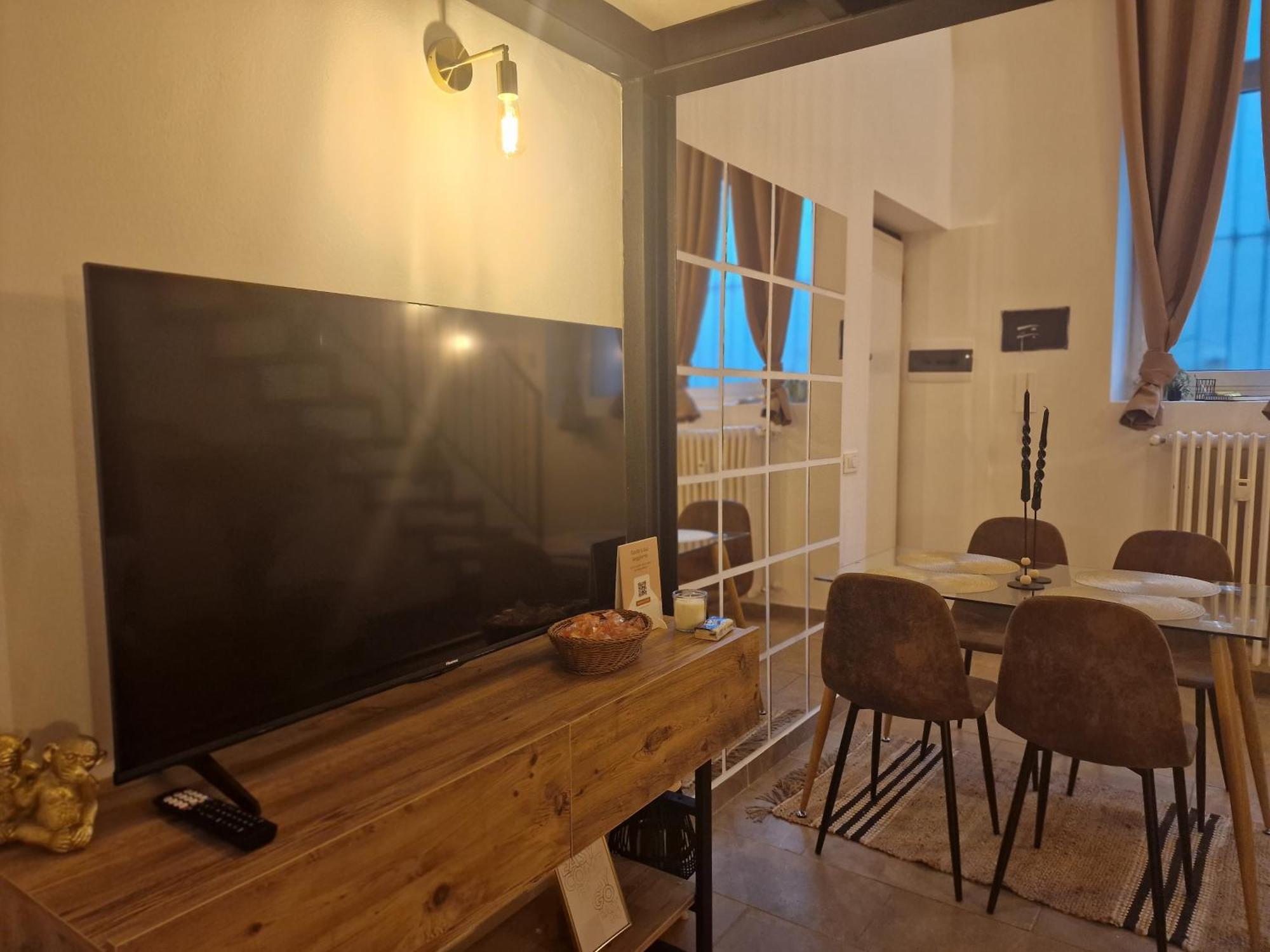 Regina Milano In Porta Romana 3 - Sky Tv, Wifi & Breakfast Boxアパートメント エクステリア 写真